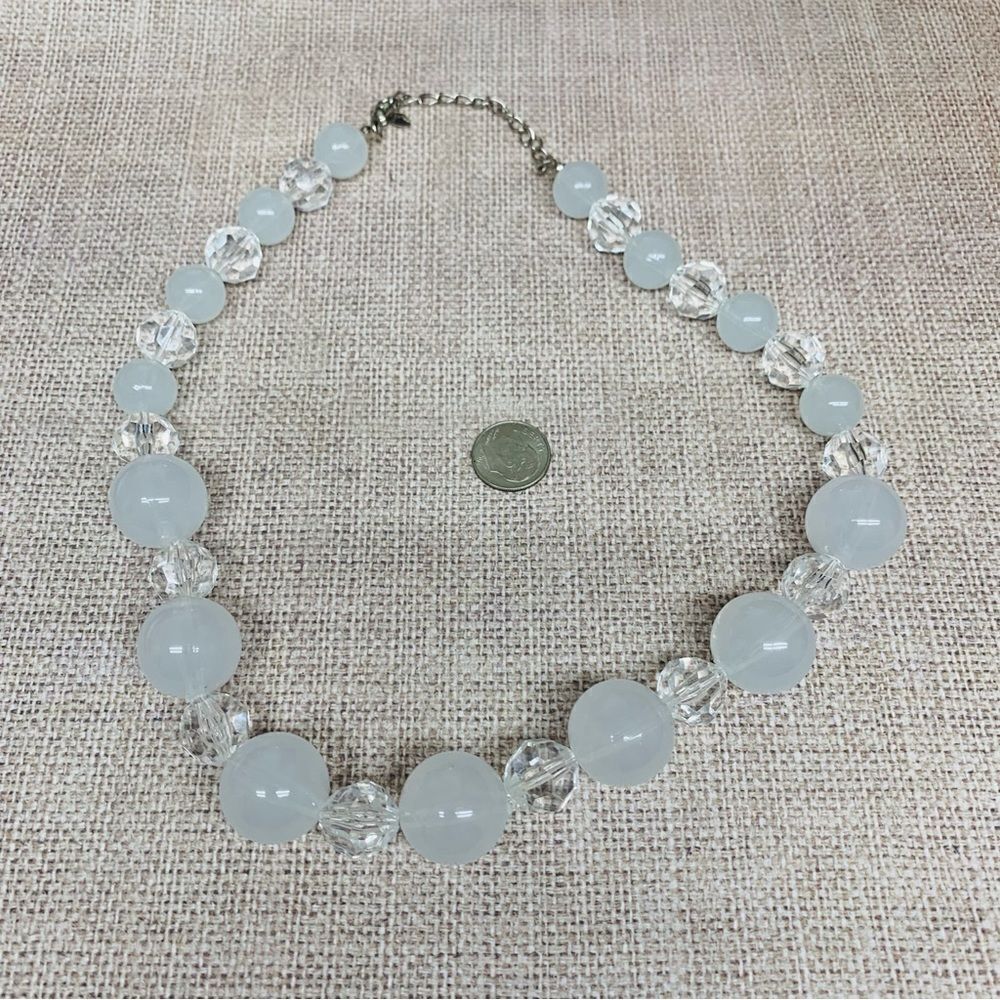 White Crystal Beaded Necklace‎